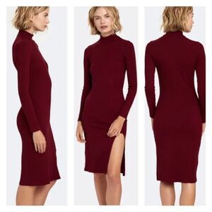 Billie the Label Estelle Turtleneck‎ Ribbed Midi Dress Bordeaux Red Medium